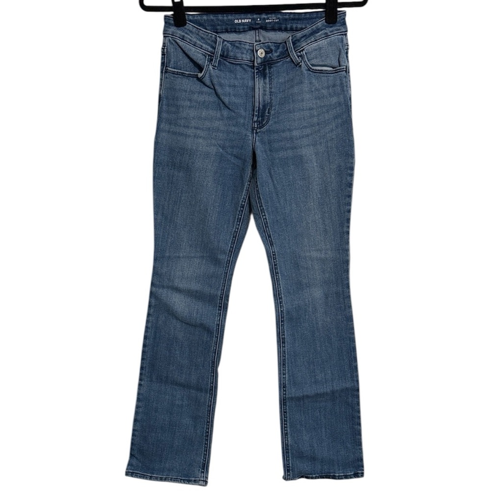 🖤 Old Navy Medium Wash Mid Rise Boot Cut Jeans
